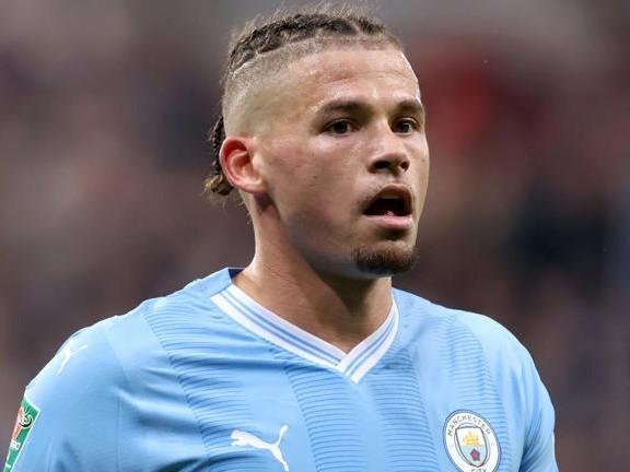 他三年前以, 会费从利兹 他三年前以, 会费从利兹